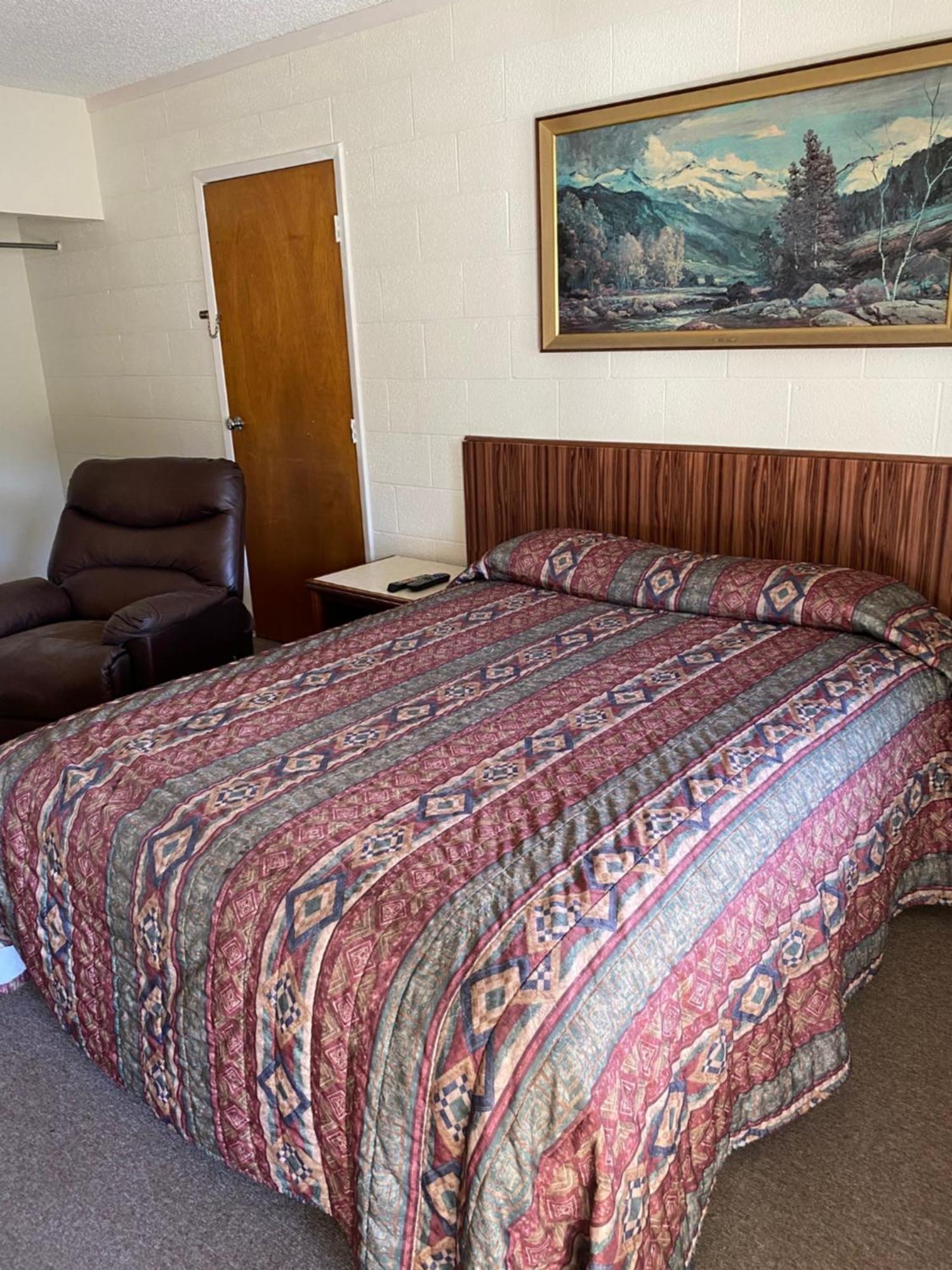 Forest Lodge Motel Happy Camp Εξωτερικό φωτογραφία