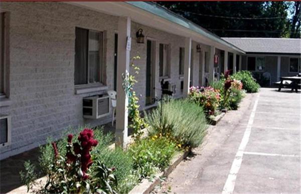 Forest Lodge Motel Happy Camp Εξωτερικό φωτογραφία